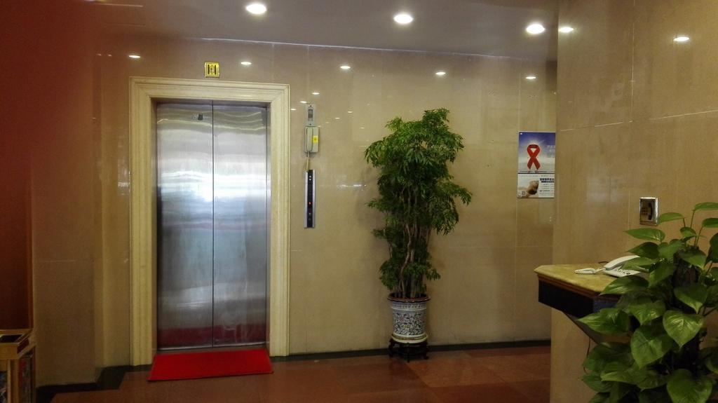 Zhenxing Hotel Σενζέν Εξωτερικό φωτογραφία